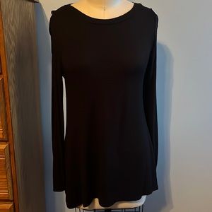 EllumiNation black long sleeve tunic